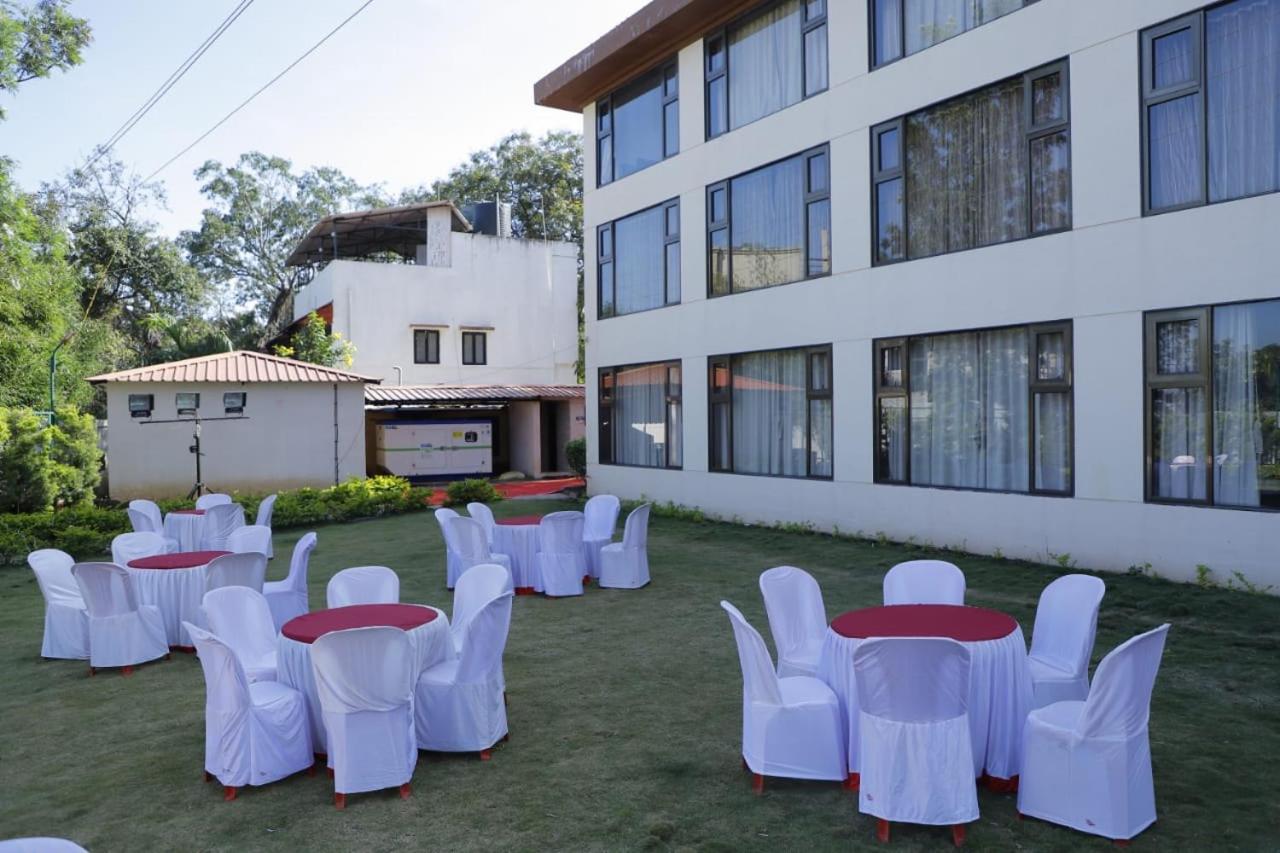 Royal Orbit Hotell Panchgani Eksteriør bilde
