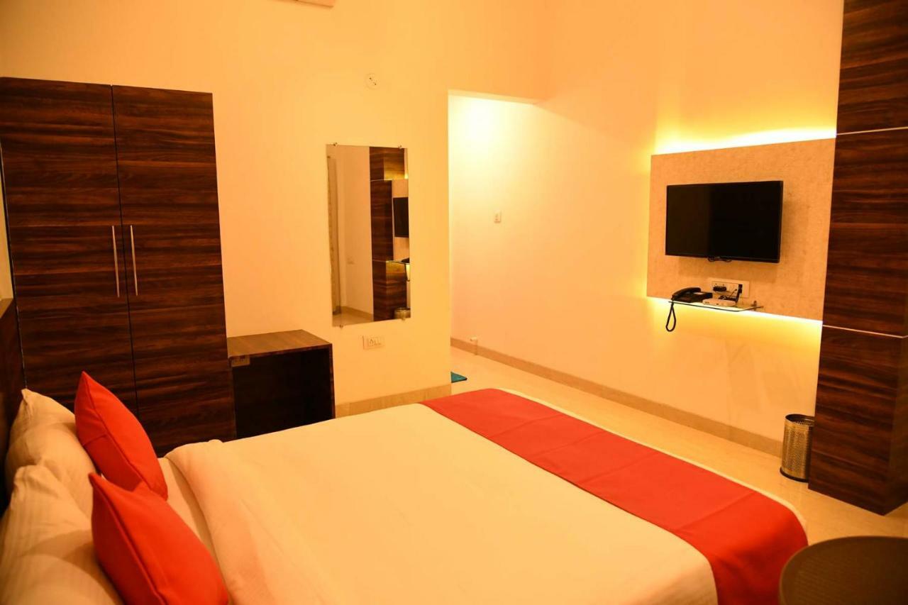 Royal Orbit Hotell Panchgani Eksteriør bilde